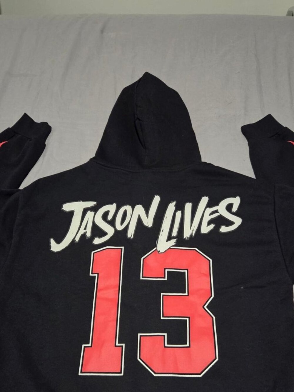 NWT Friday The 13th Jason Voorhees Full Zip Mask Hoodie L
